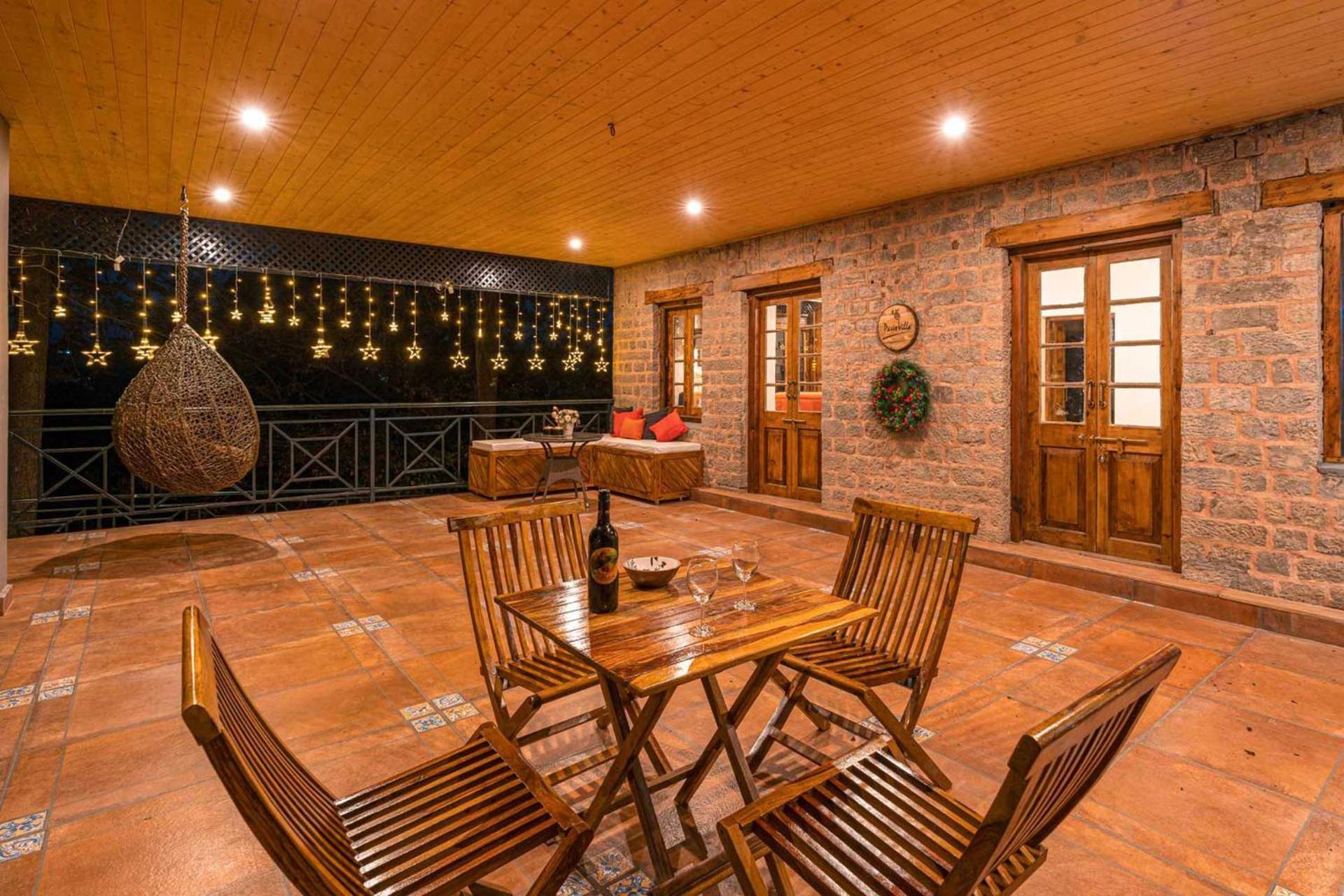 Stayvista At Paris Villa With Pvt Pool & Valley View Kasauli Exterior photo